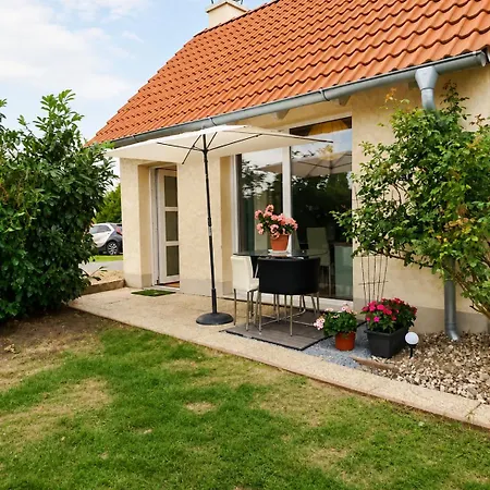 Sunny Little Apartment Kosor
